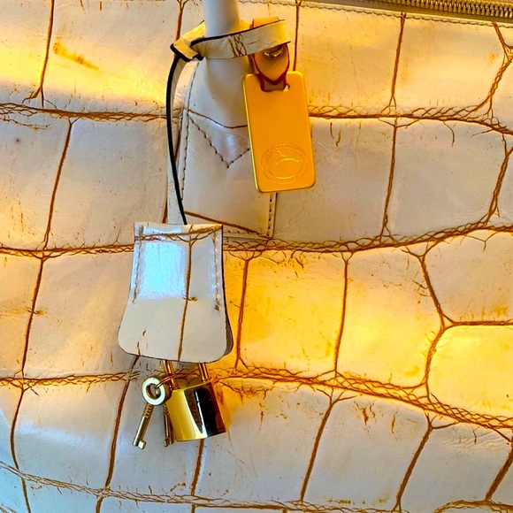 Women travel bag - Picture 8 of 13